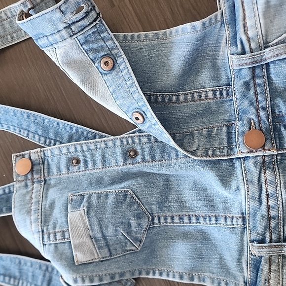 Tinseltown shorts - Picture 3 of 9